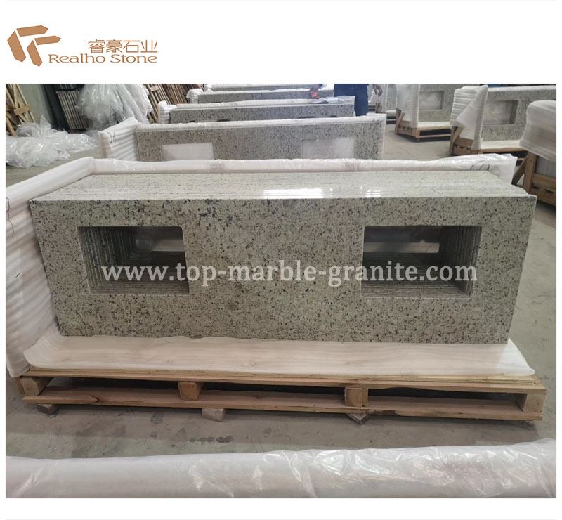 cleaning granite countertops