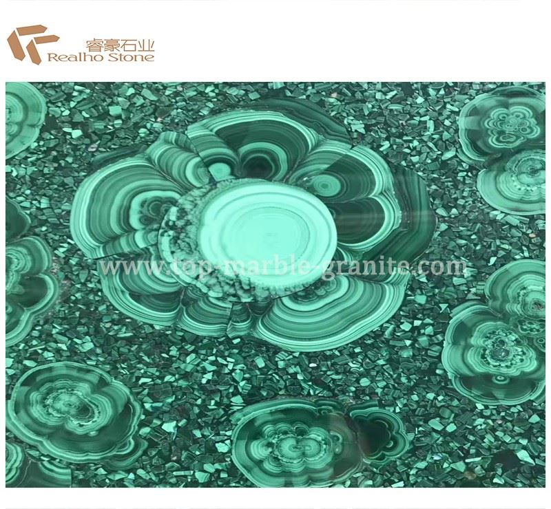 green semi precious stones.jpg green semi precious stones.jpg