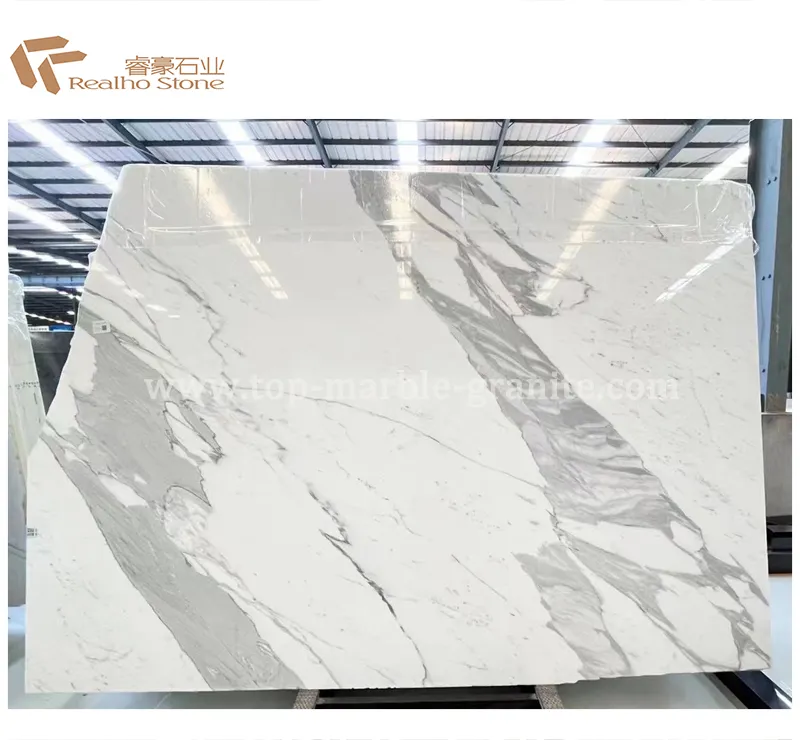 calacatta slab.jpg